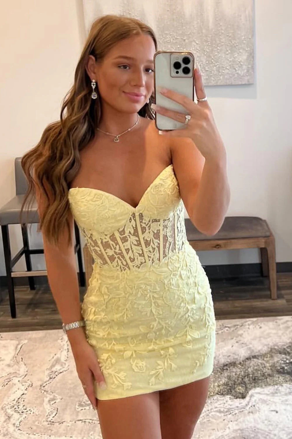 Sheath Tight Short Homecoming Dress with Appliques