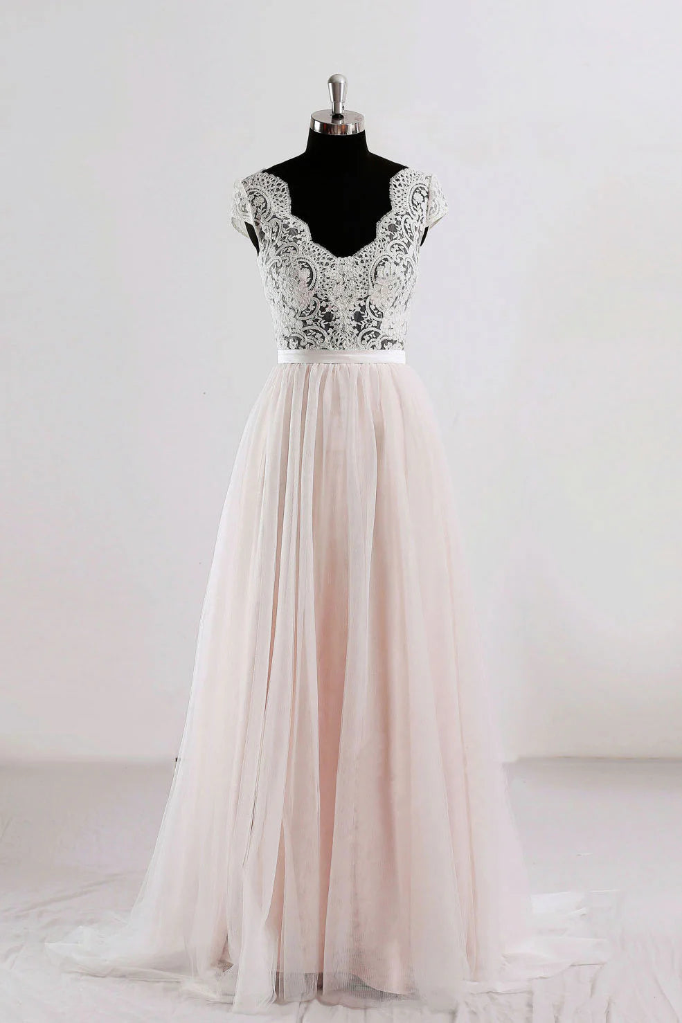 V neck lace tulle long prom dress