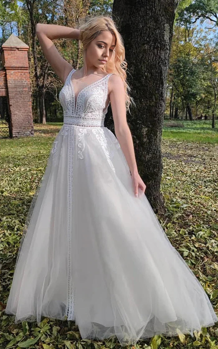A-Linie V-Ausschnitt Tiefer V-Rücken Spitze Ärmelloses Brautkleid
