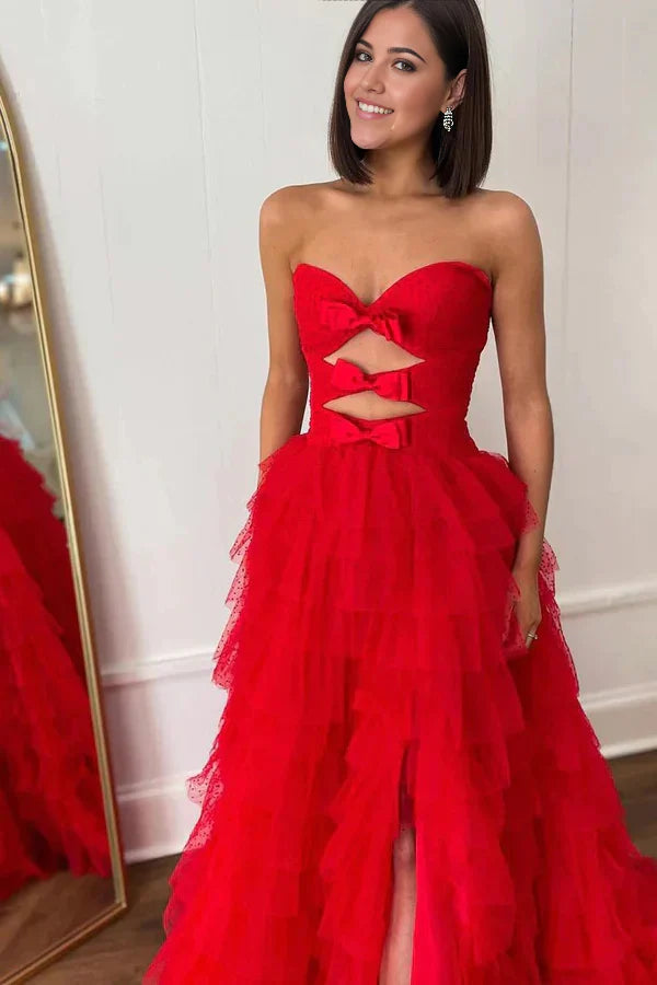 A-Linie, trägerlos, Lagen, Schleifen, langes Ballkleid mit Schlitz