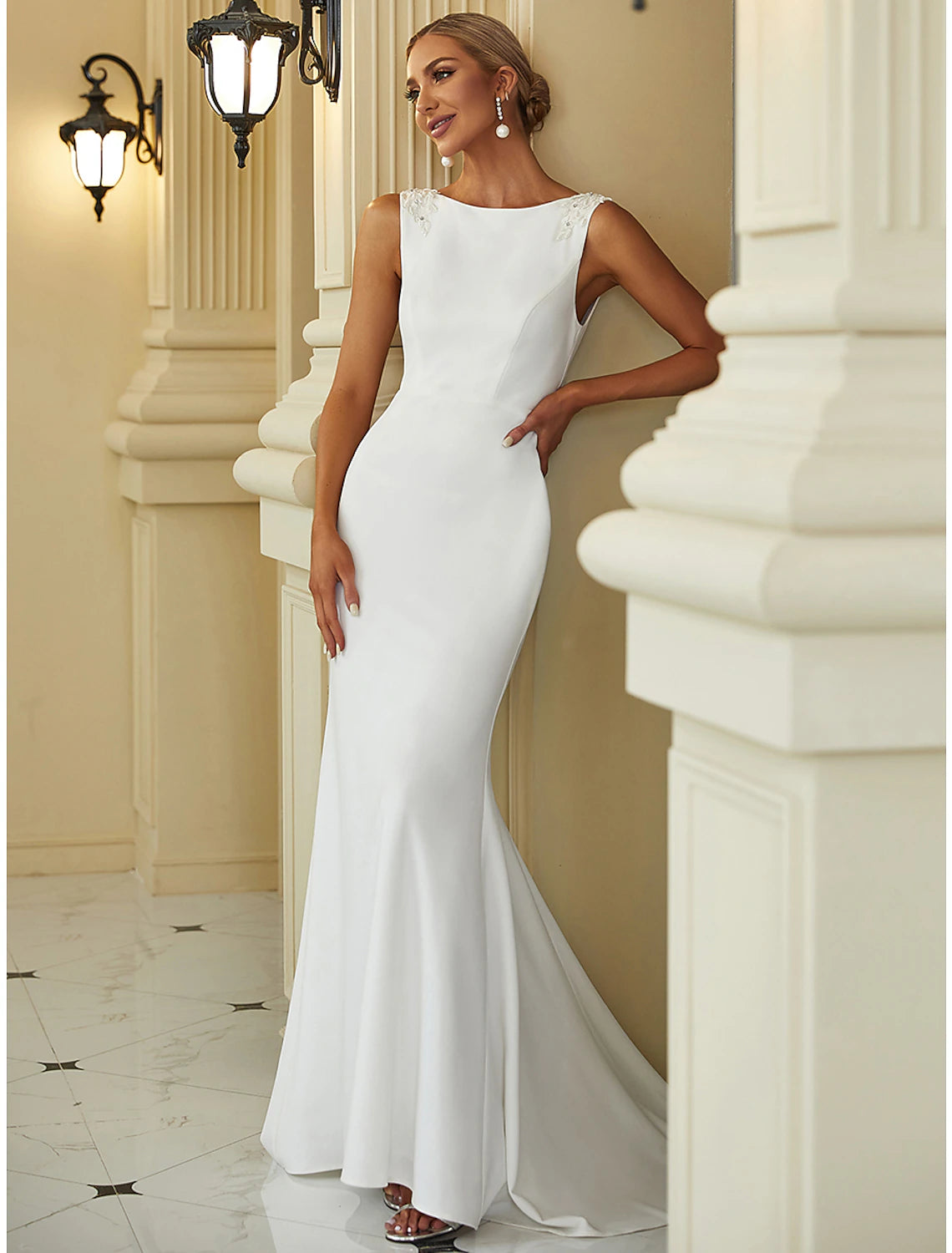 Reception Casual Wedding Dresses Mermaid / Trumpet Scoop Neck Sleeveless Sweep / Brush Train Stretch Fabric Bridal Gowns With Beading Solid Color