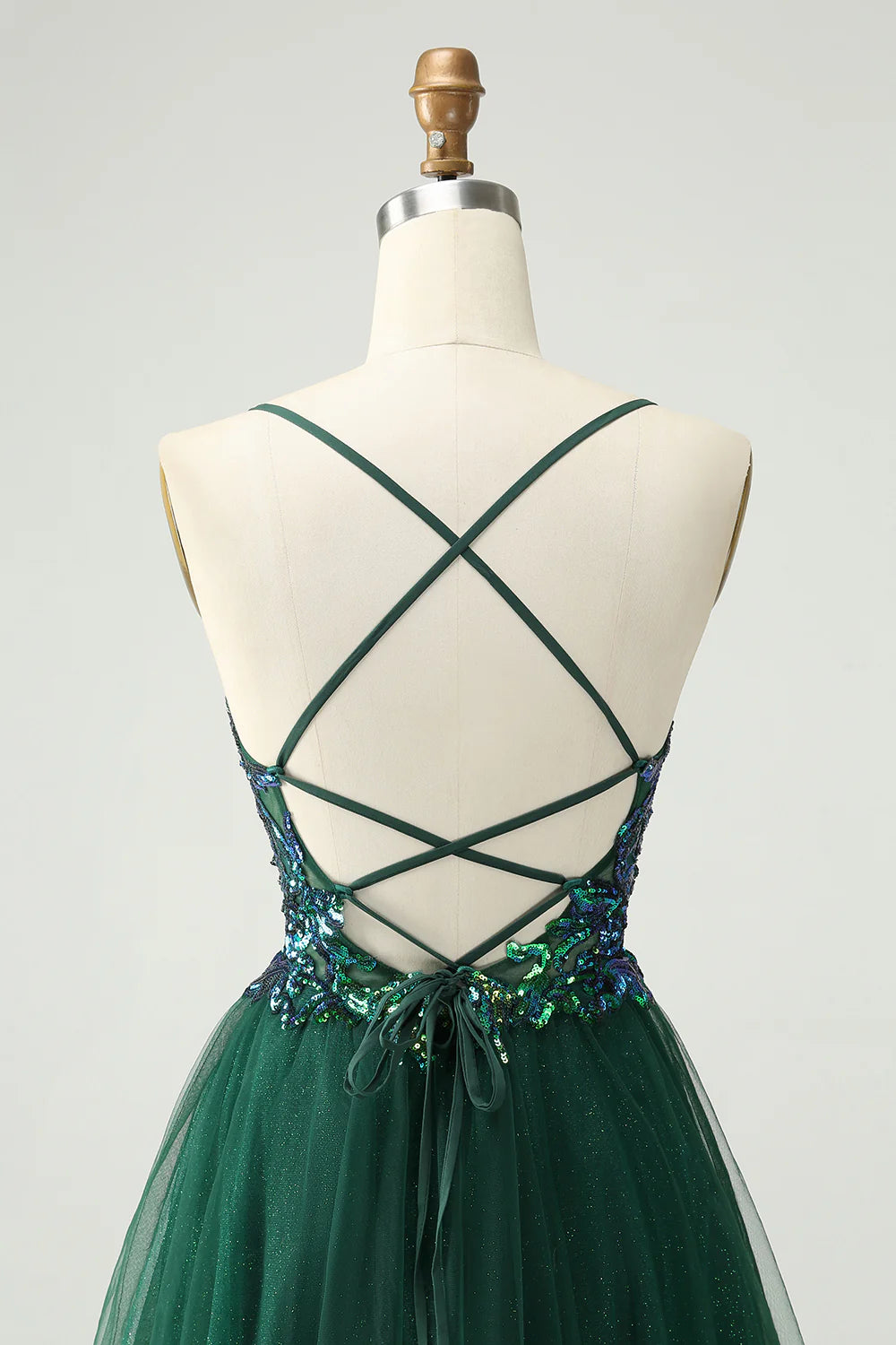 A-Line Glitter Sequined Appliques V Neck Homecoming Dress