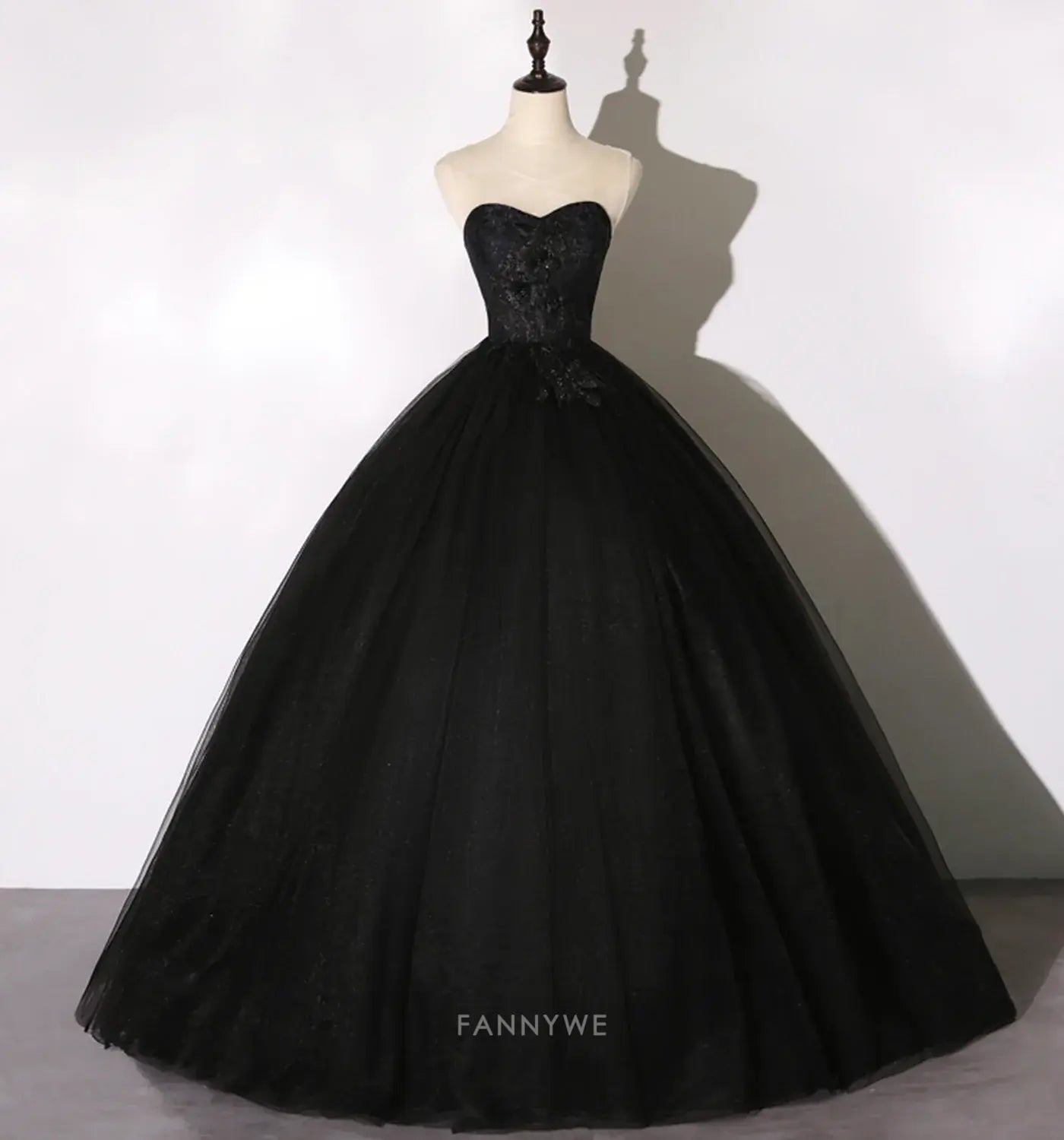 A-Linie Spitze Blumen Tüll Schwarz Lange Abendkleider Brautjungfernkleider Abendkleid Ballkleid