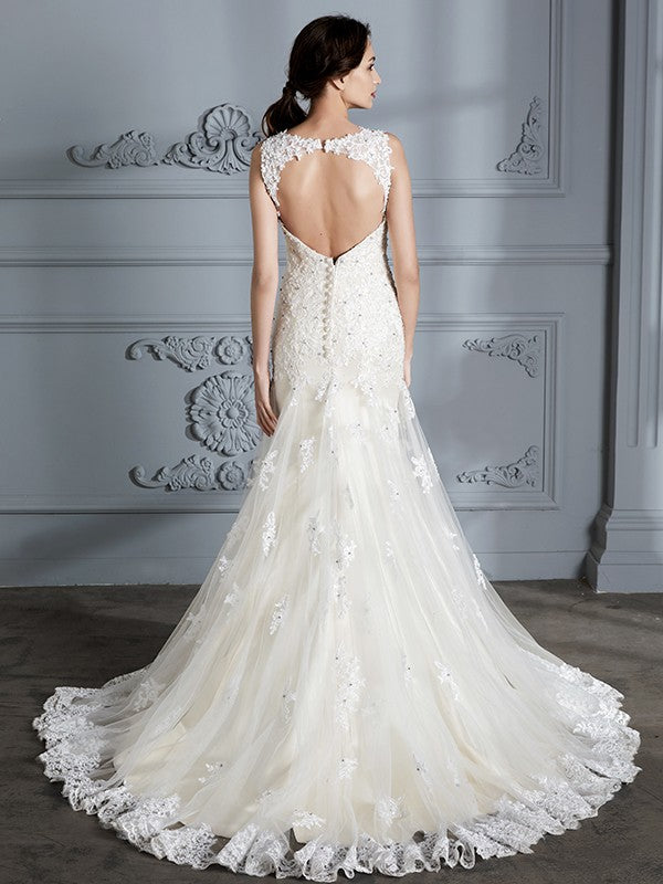 Trumpet/Mermaid Sweetheart Sleeveless Lace Court Train Wedding Dresses