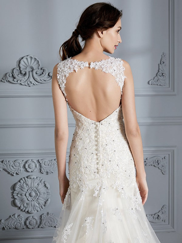Trumpet/Mermaid Sweetheart Sleeveless Lace Court Train Wedding Dresses