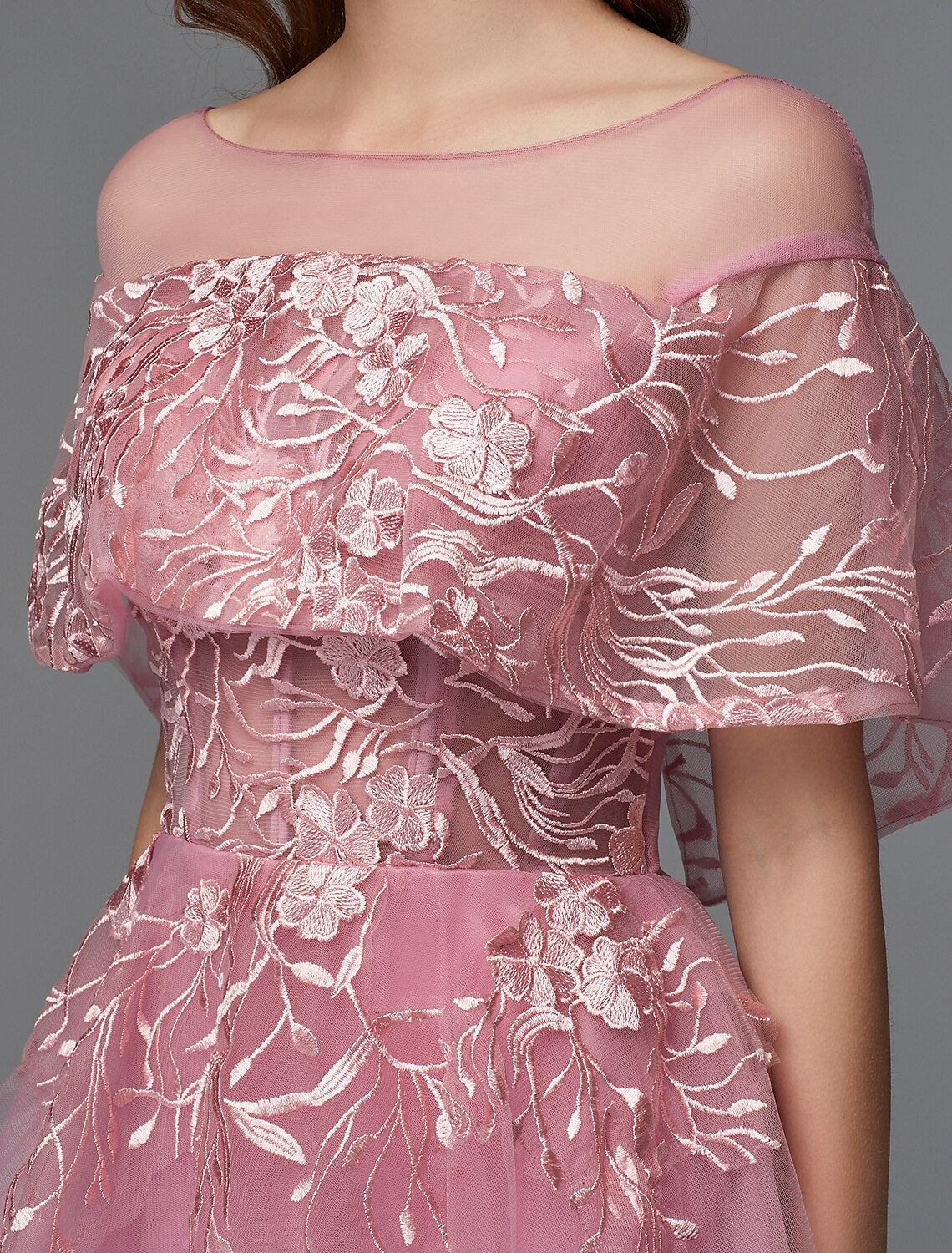 Elegantes A-Linien-Kleid für den Urlaub, asymmetrisch, ärmellos, Illusionsausschnitt, Spitzenband hinten mit Spitzeneinsatz