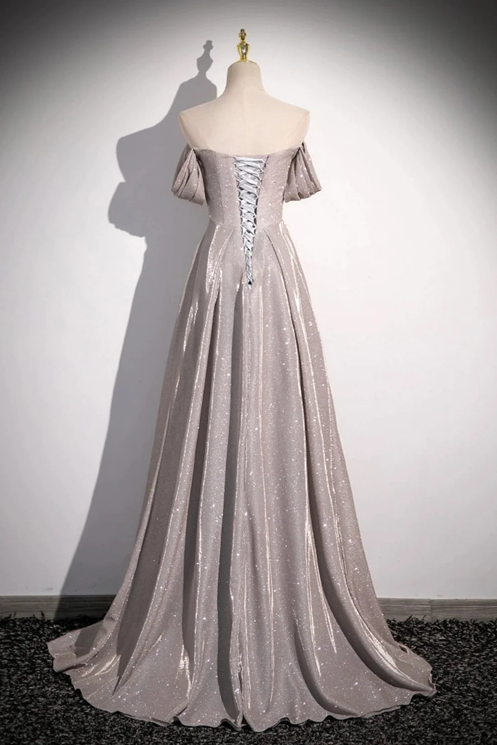Pailletten Rüschen Langes Schulterfreies Kurzarm Abendkleid mit Sweep-Schleppe