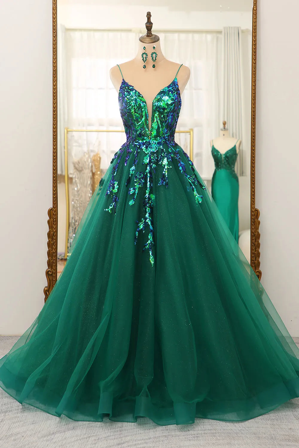 A-Line Glitter Tulle Spaghetti Straps Long Prom Dress With Sequin