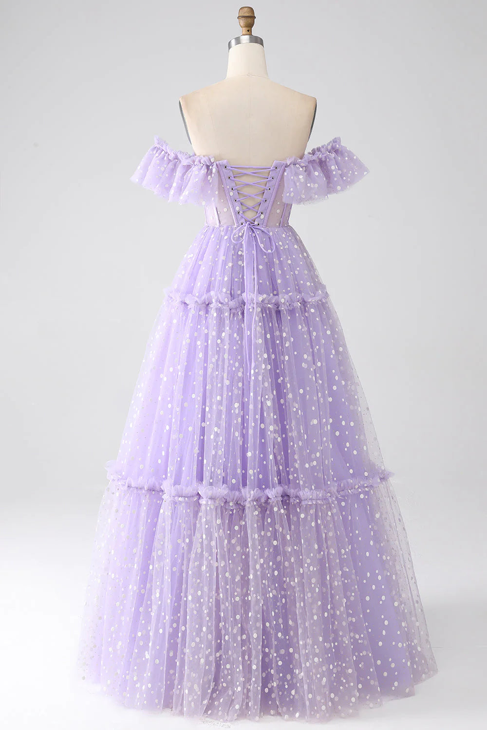 Vestido de fiesta con corsé lila y hombros descubiertos