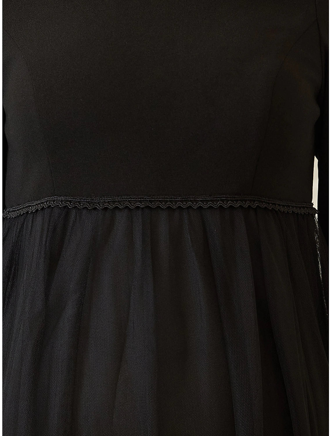 A-Linien-Kleid für die Brautmutter, elegant, schulterfrei, bodenlang, Tüll, lange Ärmel mit Stufen