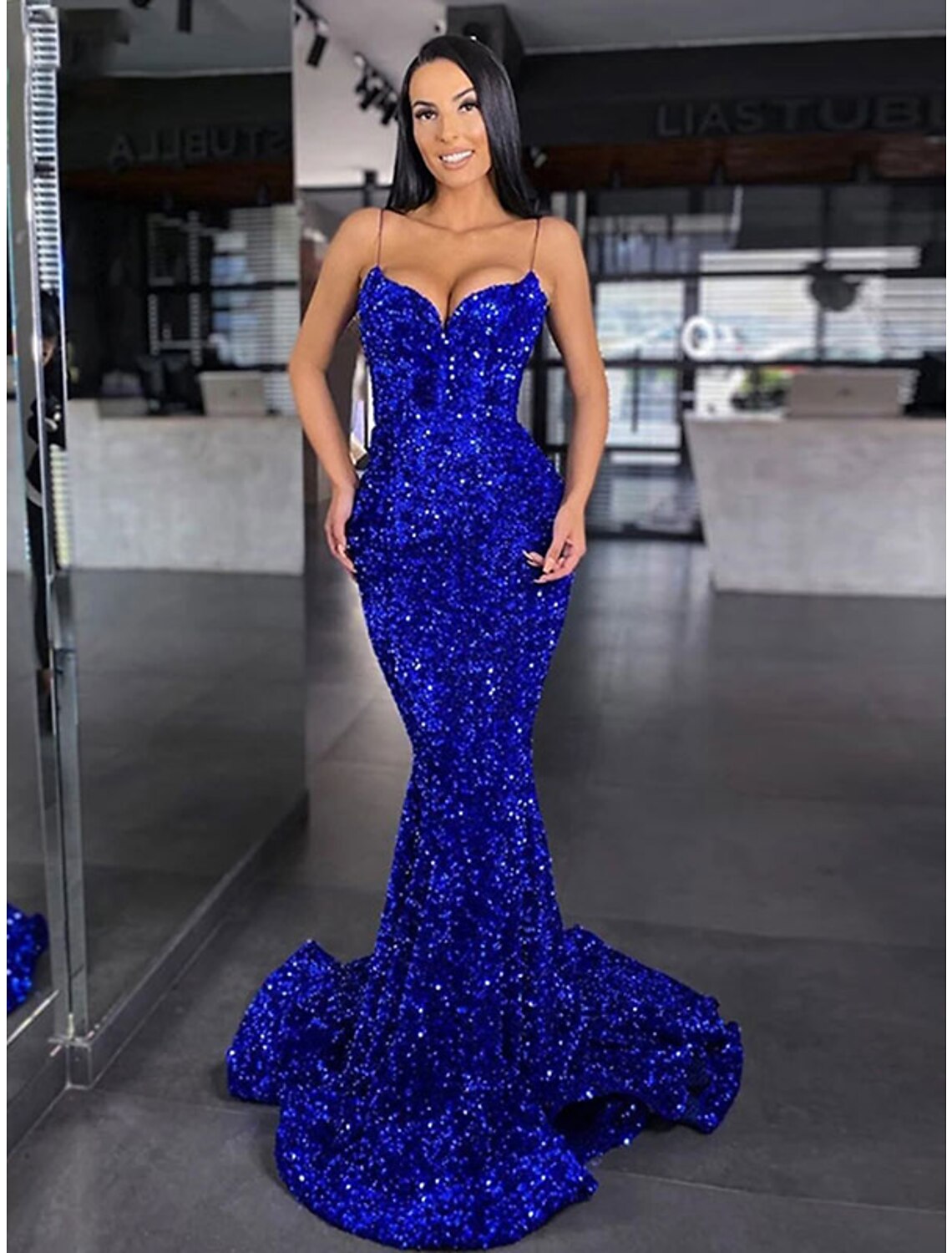 Vestidos de fiesta de sirena/trompeta, vestido largo para baile de máscaras, cola larga/corta, sin mangas, tirantes finos, con lentejuelas y espalda descubierta
