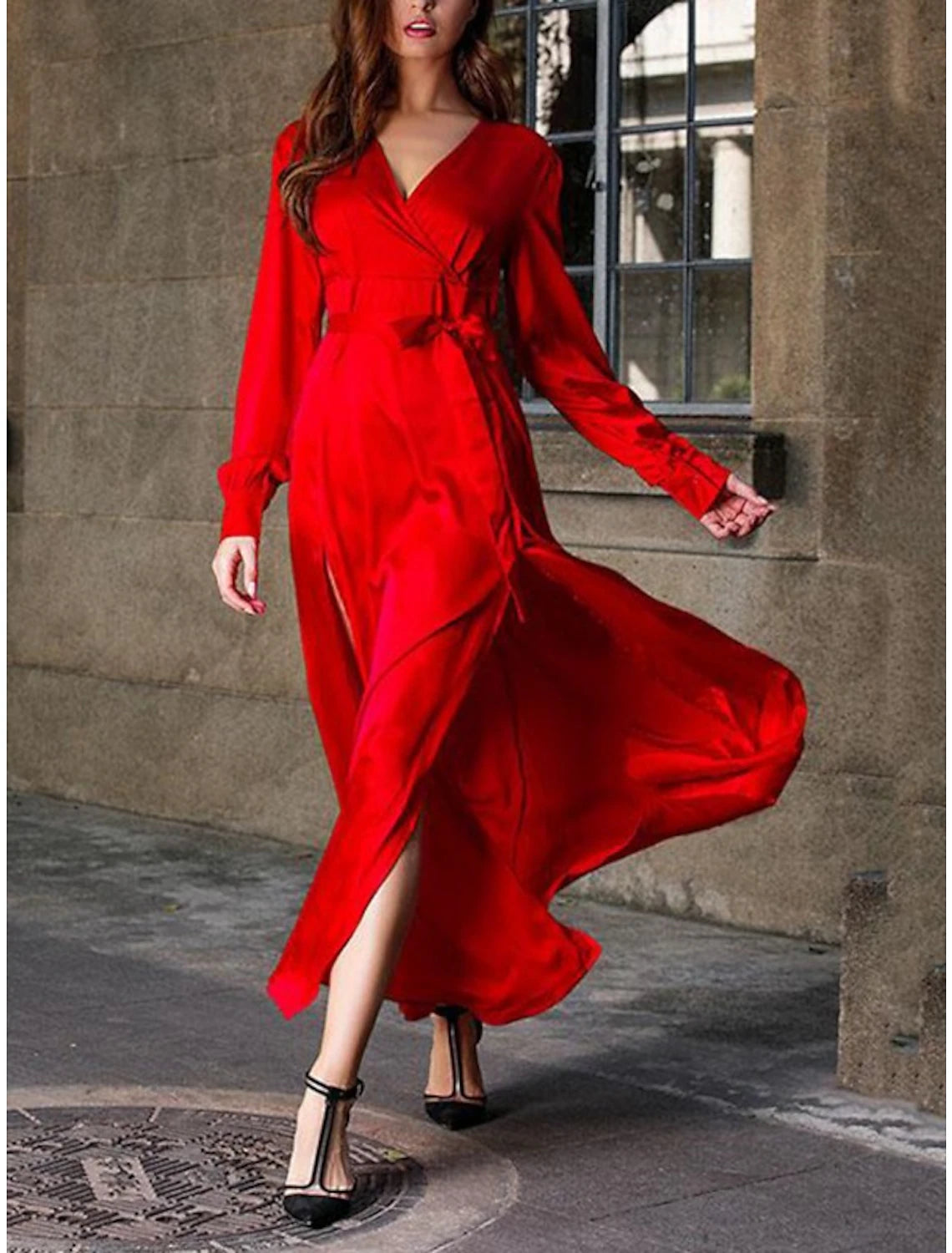Vestido de dama de honor con corte en V, cuello en V, manga larga, estilo vintage, cola larga, imitación seda, con faja, cinta y abertura frontal.