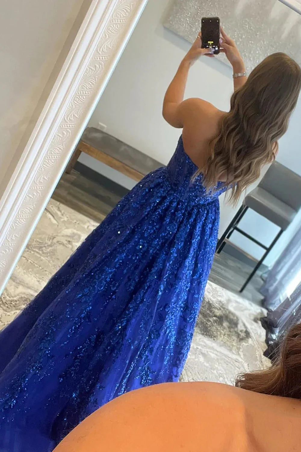 Vestido de fiesta largo de encaje con lentejuelas y bolsillos en forma de A