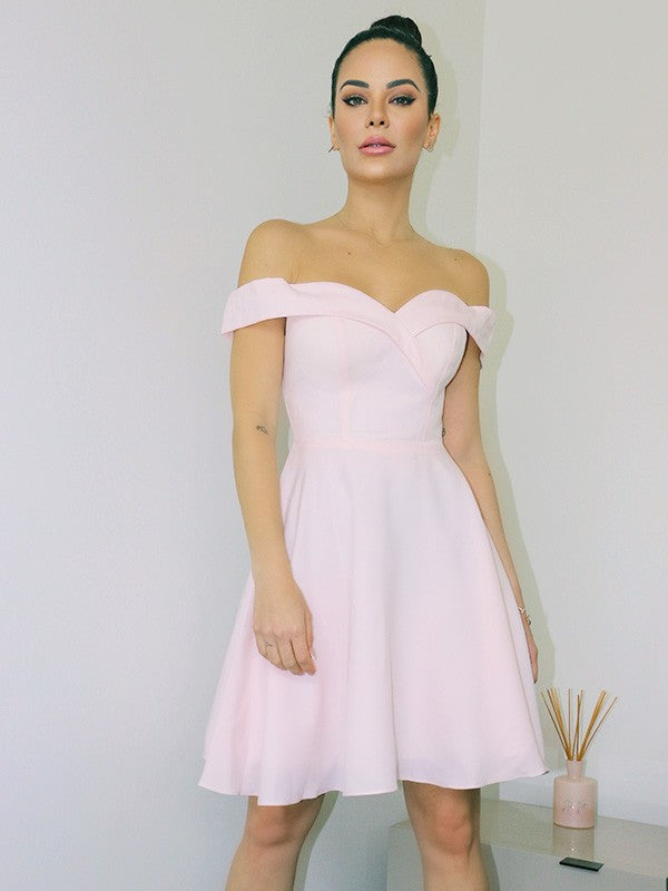 A-Linie/Princess-Linie Schulterfrei Ärmellos Chiffon Kurz/Mini Ballkleider