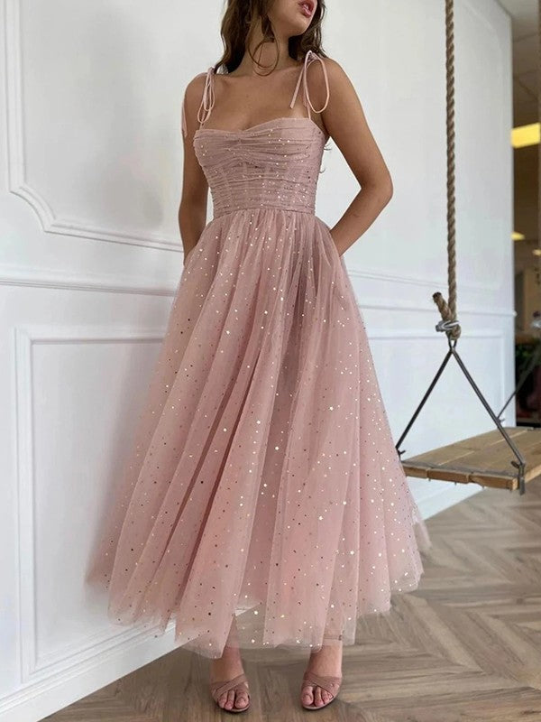 Vestidos de corte A/princesa con volantes, tirantes finos, sin mangas y hasta los tobillos