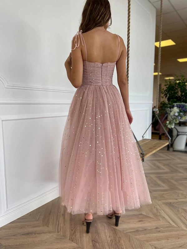 Vestidos de corte A/princesa con volantes, tirantes finos, sin mangas y hasta los tobillos
