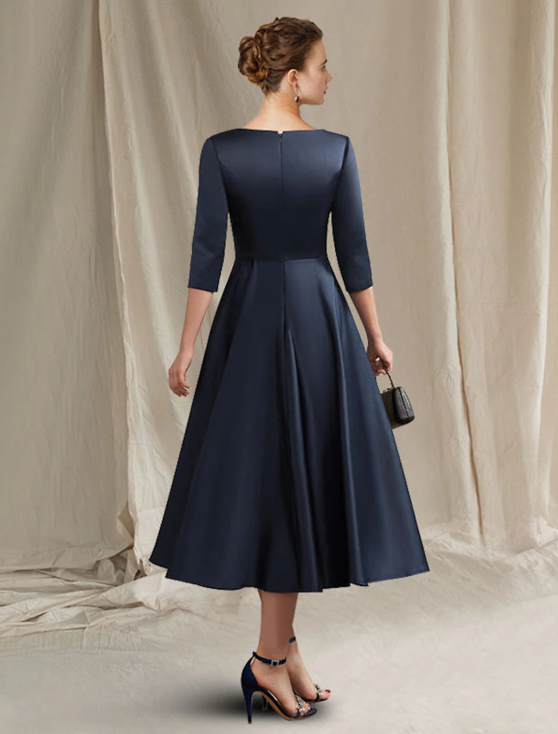 A-Linien-Kleid für die Brautmutter, elegant, U-Boot-Ausschnitt, V-Ausschnitt, knielang, Satin, halbe Ärmel mit Falten, gerüscht