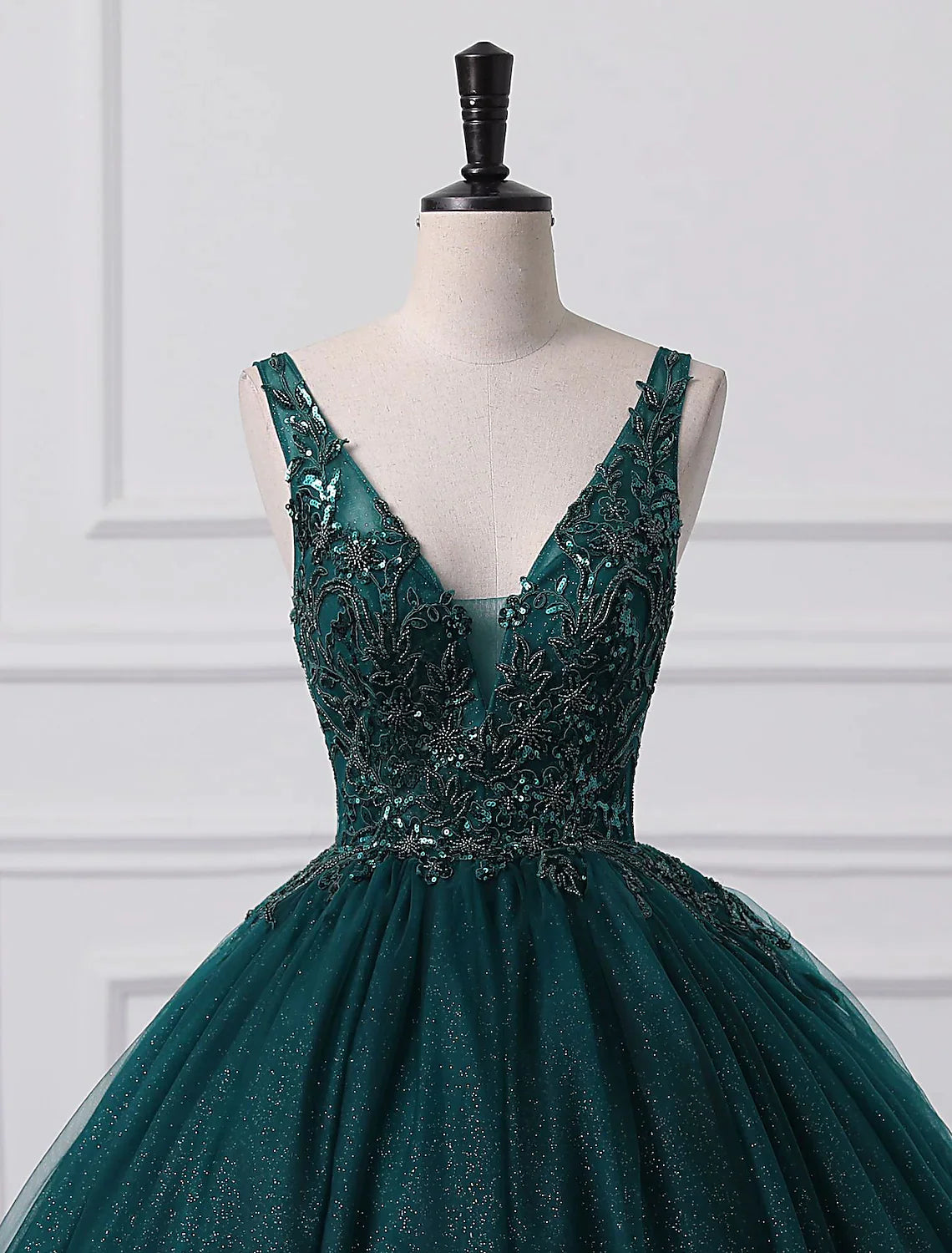 Prom Dresses Sparkle Shine Dress Quinceanera Floor Length Sleeveless V Neck Tulle with Sequin Appliques