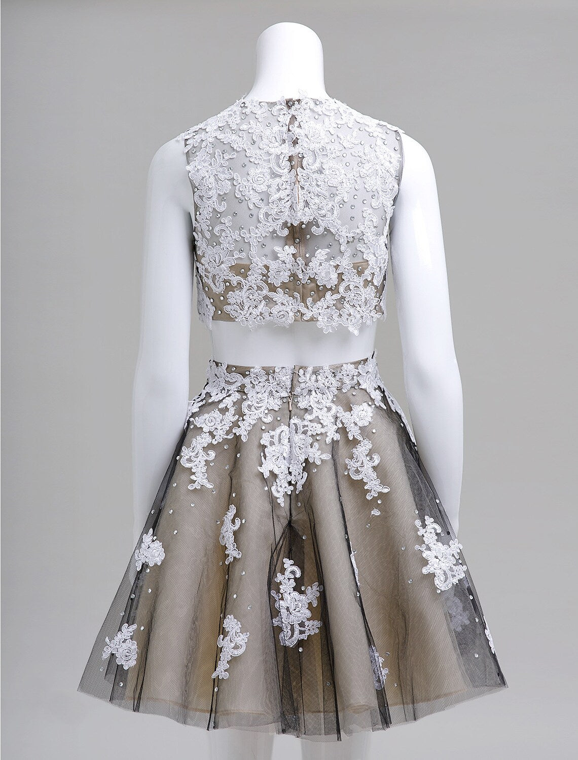 Vestido de dos piezas de talla grande para regreso a casa, corto, mini, sin mangas, con encaje sobre tul y cuentas