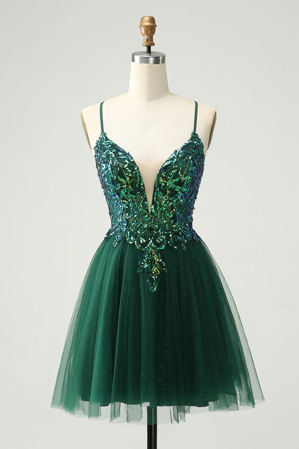A-Line Glitter Sequined Appliques V Neck Homecoming Dress