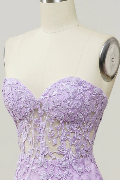 Vestido de fiesta morado de sirena con escote corazón y apliques