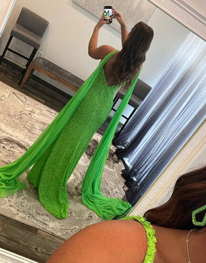 Vestido de fiesta de sirena con escote en V y lentejuelas con abertura