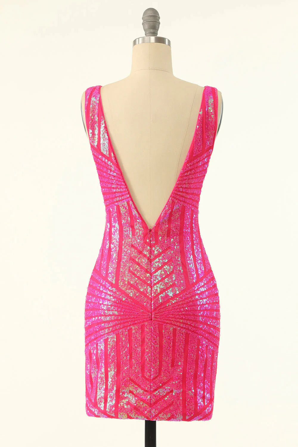 Vestido corto de fiesta con lentejuelas rosa intenso y escote en V con brillos