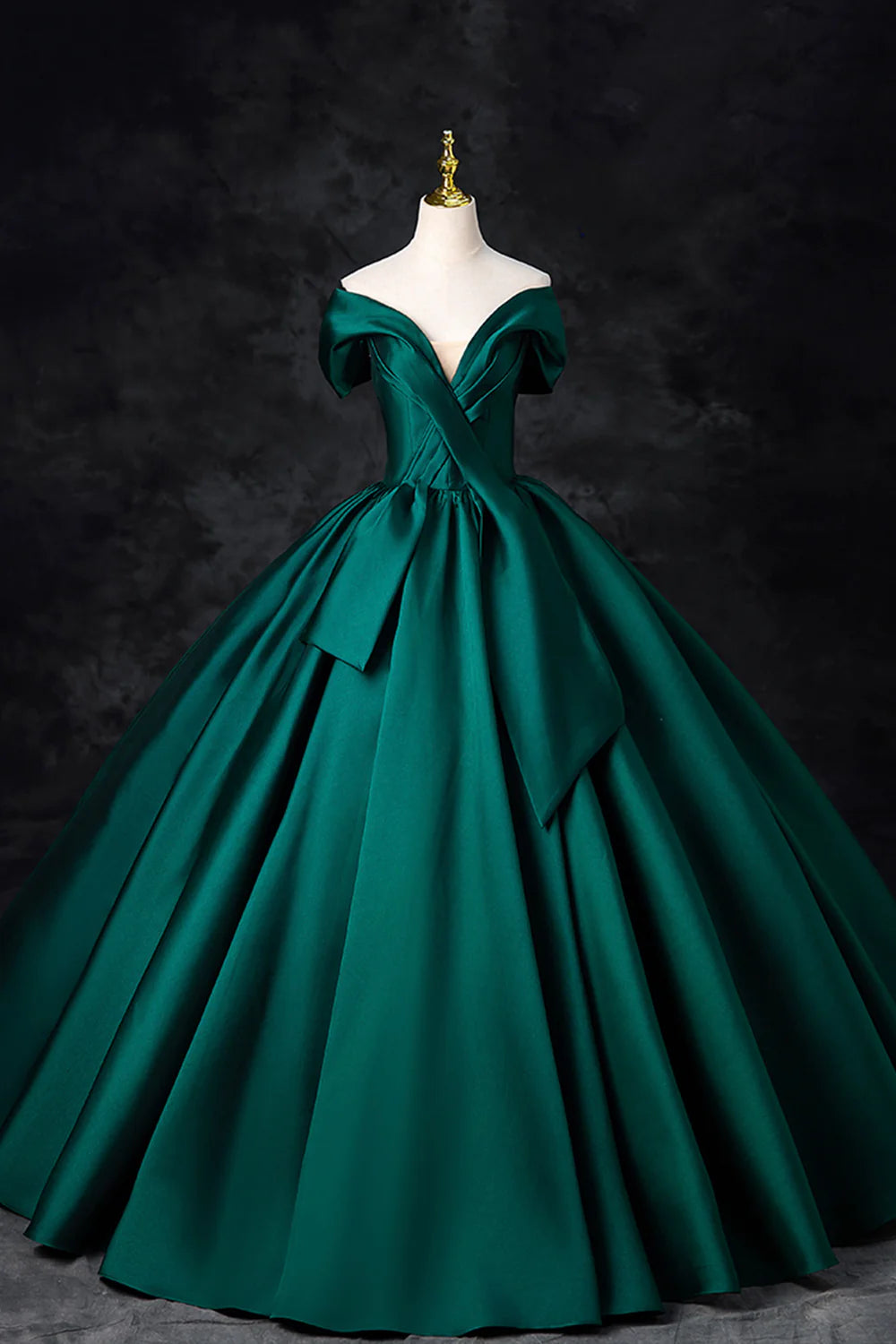 A-Line Formal Satin Floor Length V-Neck Evening Evening Dresses