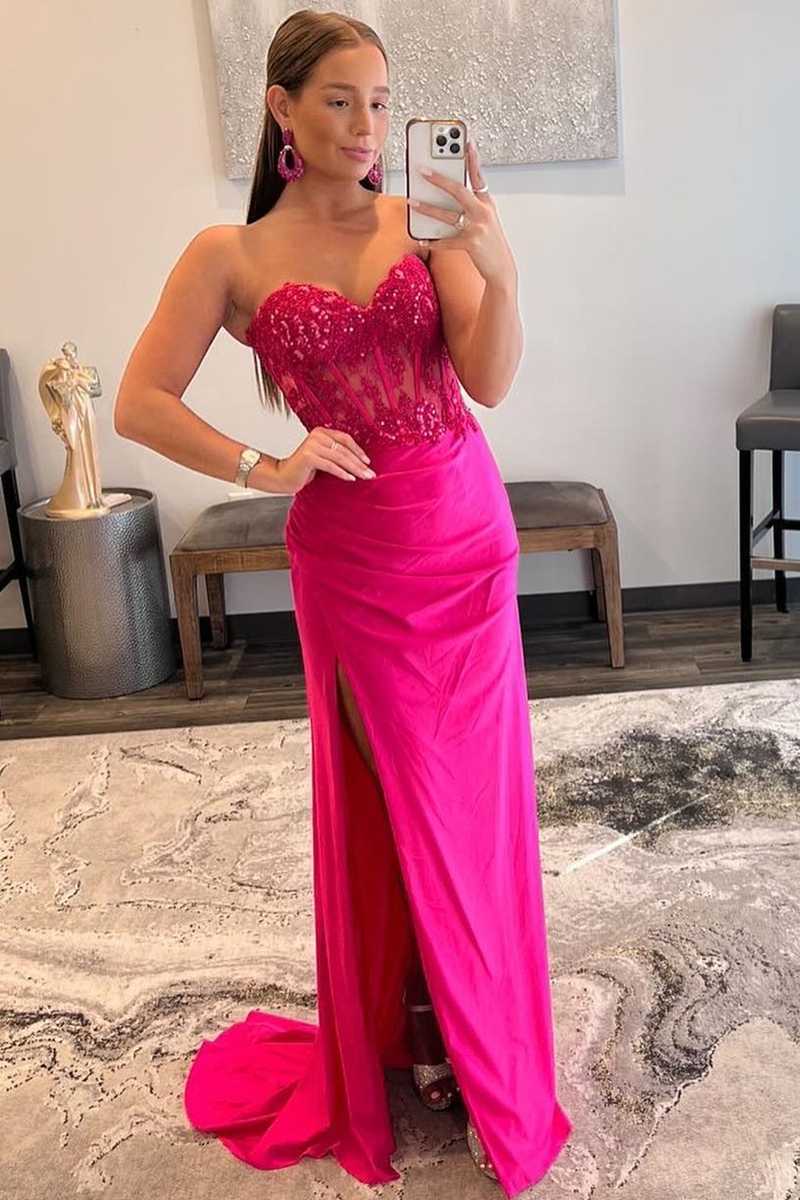Vestido de fiesta largo de encaje con corsé y escote en forma de corazón con abertura