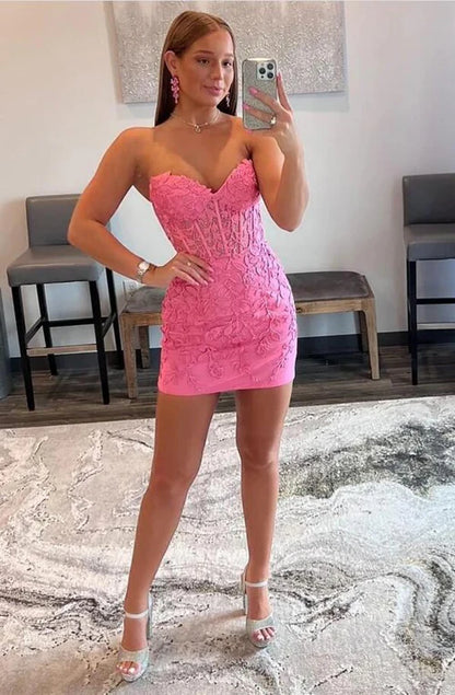 Sheath Tight Short Homecoming Dress with Appliques