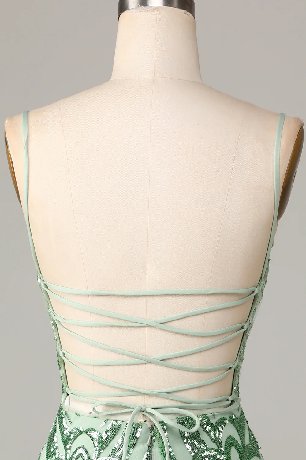 Sparkly Bodycon Spaghetti Straps Short Homecoming Dress with Sequins