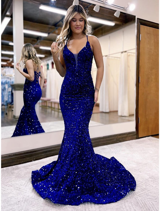 Meerjungfrau/Trompete Abendkleid Sparkle &amp; Shine Kleid Formelle Hofschleppe Ärmellos V-Ausschnitt Paillettenbesetzt Rückenfrei mit Pailletten
