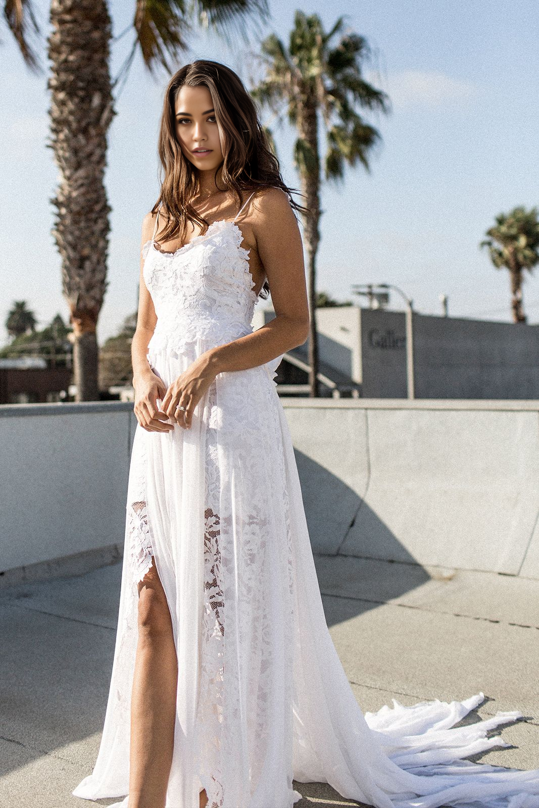 Beach Simple Spaghetti Straps Backless Appliques Wedding Dresses With Split Side