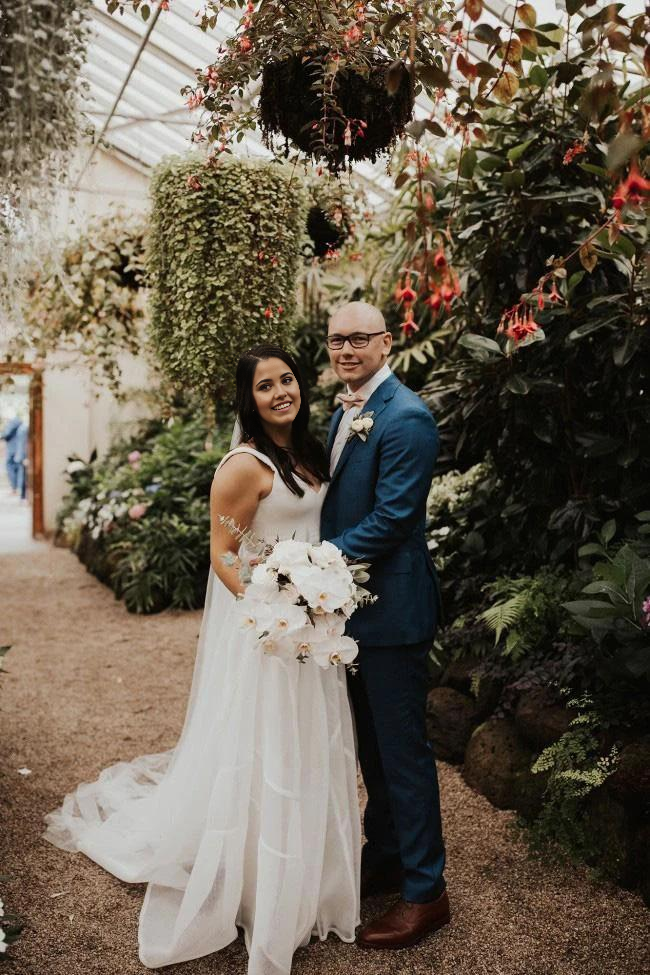 A Line Simple Elegant V Neck Ivory Long Wedding Gowns Wedding Dresses