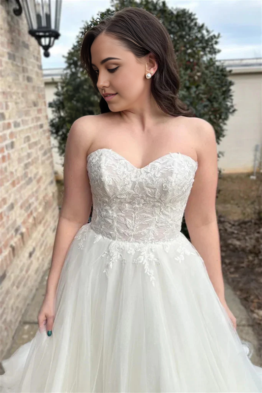 Sweetheart Neck White Lace Long Strapless Prom Dresses Formal Evening Dresses Wedding Dresses