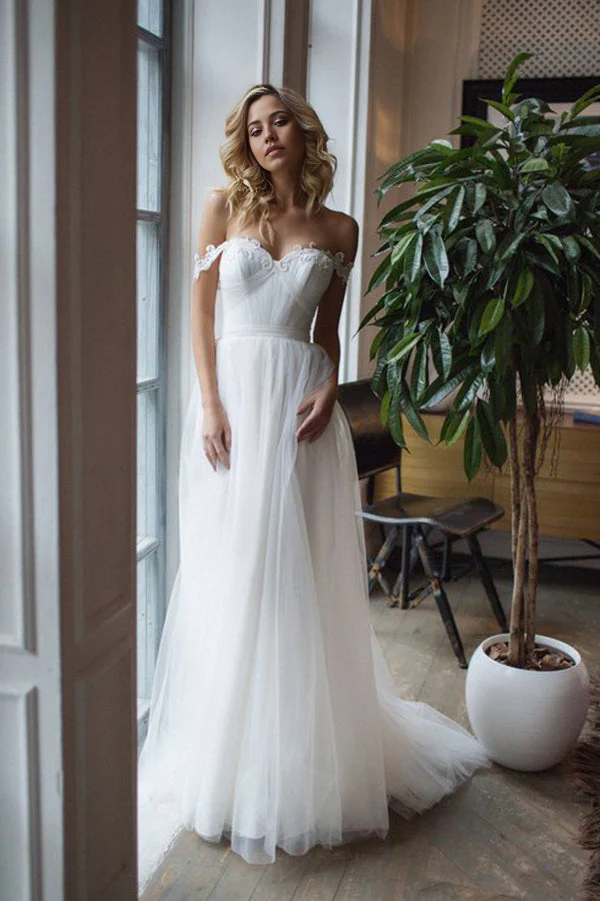 A-line Off Shoulder Sweetheart Tulle Lace Appliques Sweep Train Wedding Dresses