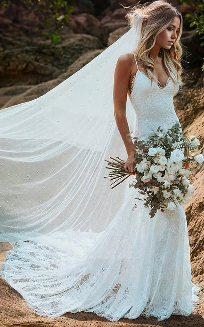 Mermaid Spaghetti V-neck Vintage Lace Flowers Sexy Backless Wedding Dress with Train