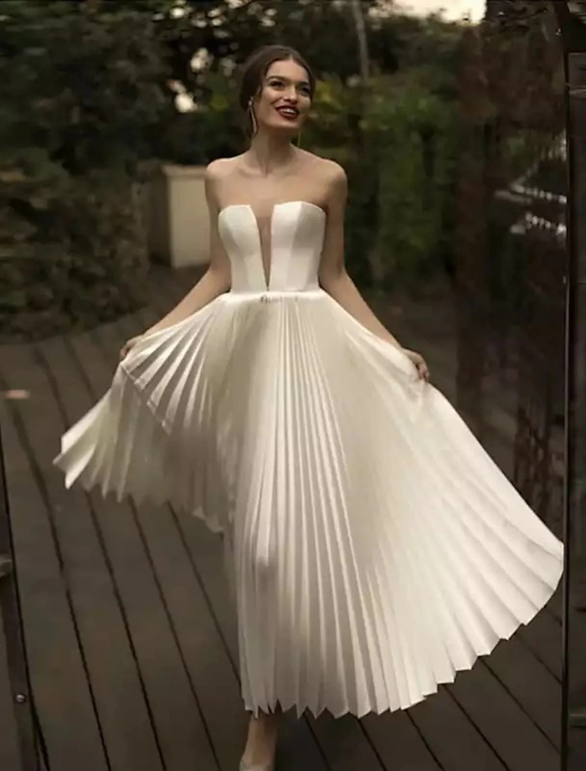Vestidos de novia blancos de recepción, corte A, escote corazón, sin tirantes, largo hasta el tobillo, de encaje, con pliegues, color liso.