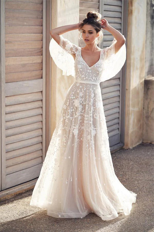 Vestidos de novia largos con apliques de flores románticas y encaje