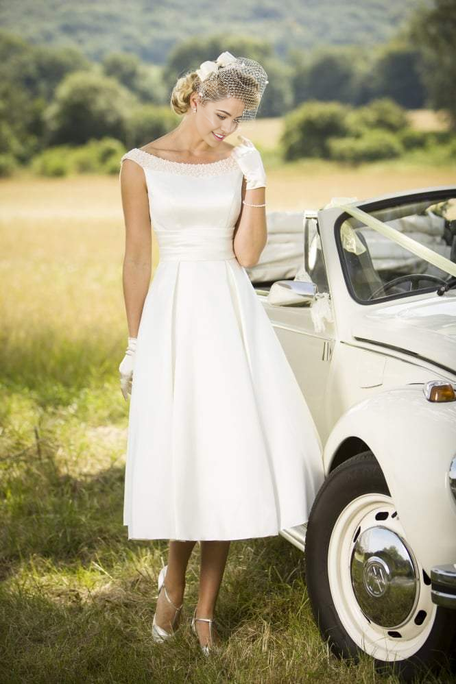 A Line sleeveless Scoop V Back Tea Length Satin Wedding Dresses