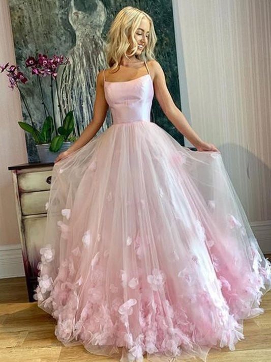 Vestidos de corte A/princesa, con escote barco, tul, apliques y largo hasta el suelo, sin mangas