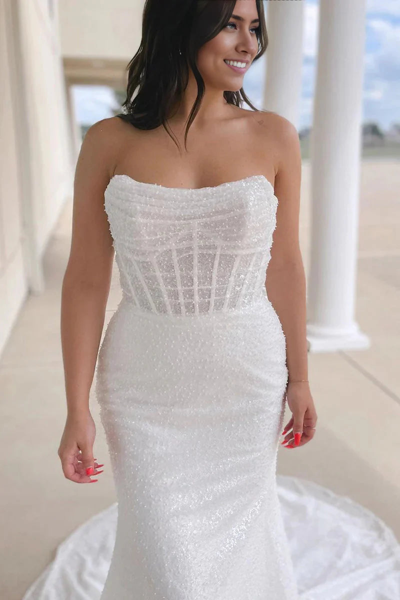 Vestidos de novia sin tirantes con lentejuelas brillantes y corte sirena
