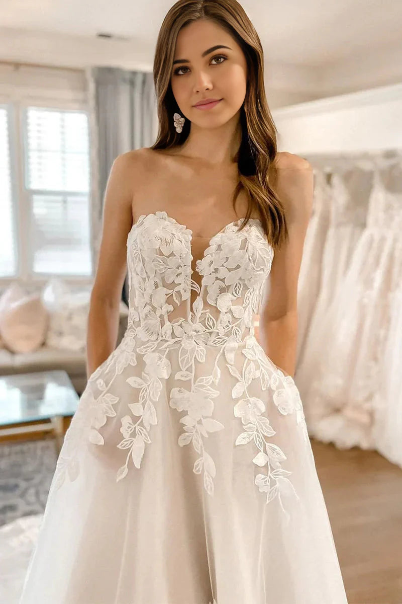 A Line Sweetheart Cute Tulle Wedding Dresses with Lace