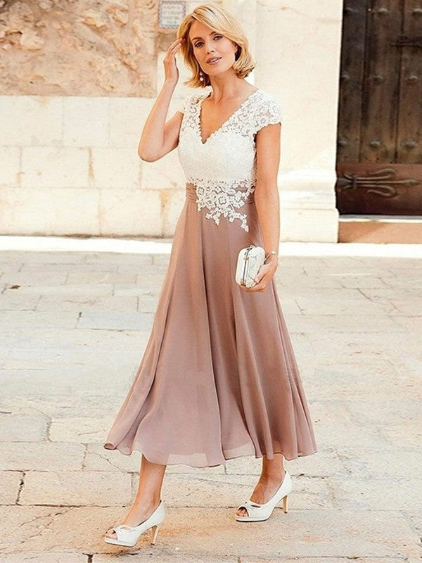 A-Line/Princess Chiffon Applique V-neck Short Sleeves Tea-Length Mother of the Bride Dresses