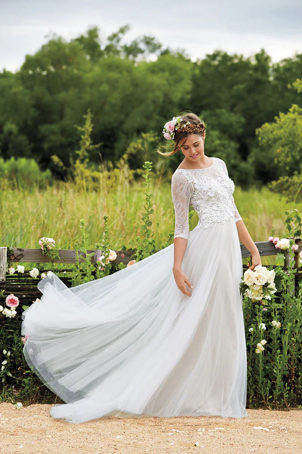 A Line Half Sleeves Layers Tulle Appliques Brush Train White Wedding Dresses