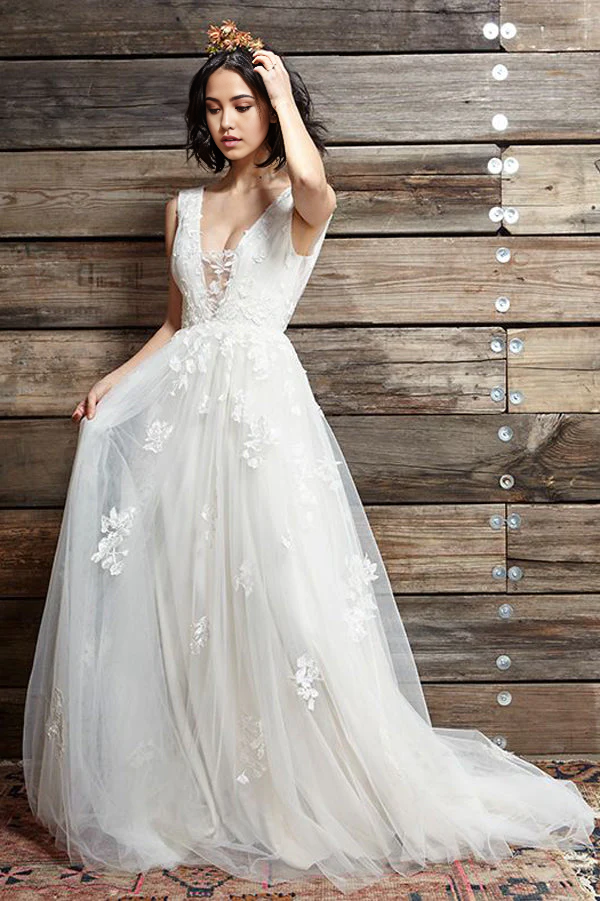 Beach A Line Brush Train Deep V Neck Backless White Wedding Dresses