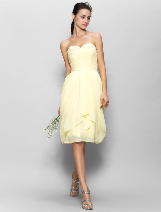 A-Linie Herzausschnitt Knielanges Chiffon-Brautjungfernkleid mit Applikationen/Seitendrapierung