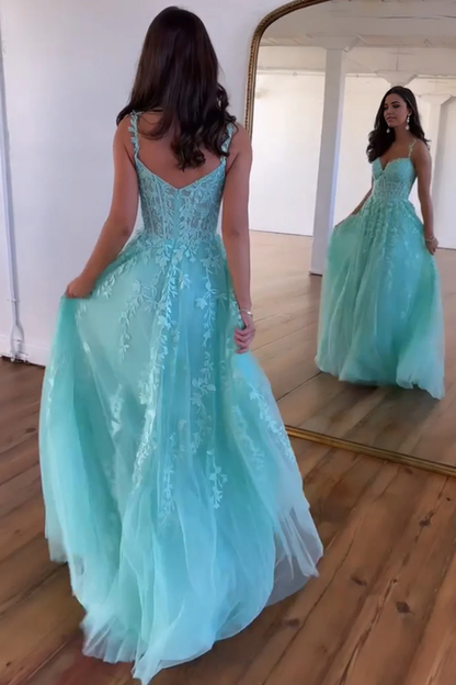 A-Linie Spaghettiträger Reißverschluss hinten Langes lila Tüll-Ballkleid mit Applikationen 