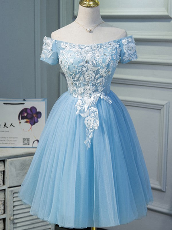 A-Line/Princess Tulle Applique Off-the-Shoulder Short Sleeves Knee-Length Dresses
