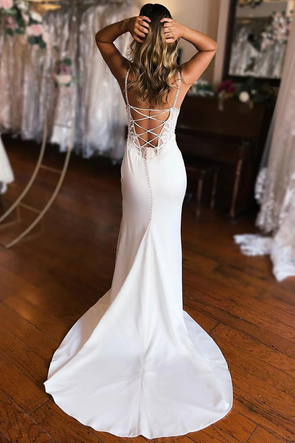 Sheath Lace Back Wedding Dress